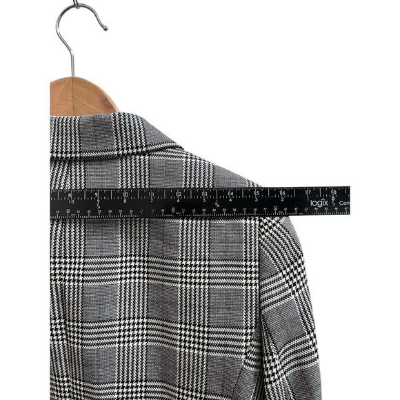 Tahari Arthur S Levine Flaw Glen Chek Pattern Ruffle Cuff Button Blazer Size 6 - Picture 10 of 12